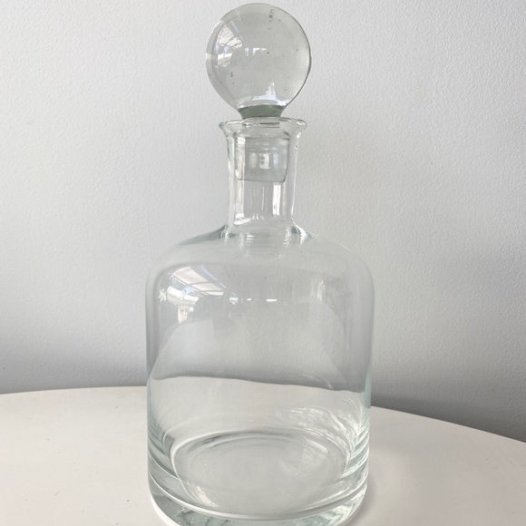 Clear Hand Blown Glass Decanter - Picture 1 of 3
